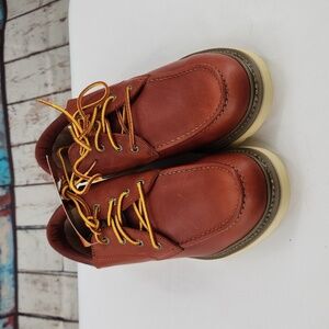 Gorilla by Carolina Shoes Vintage‎